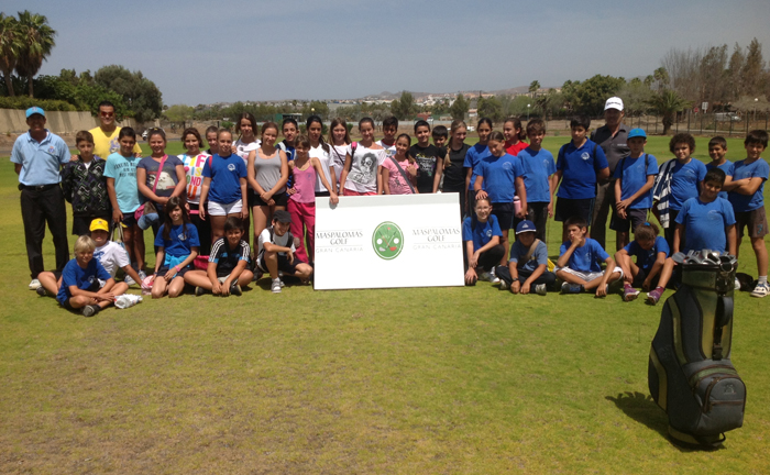 MAS DE 300 NIÑOS DISFRUTAN DE LA INICIATIVA 