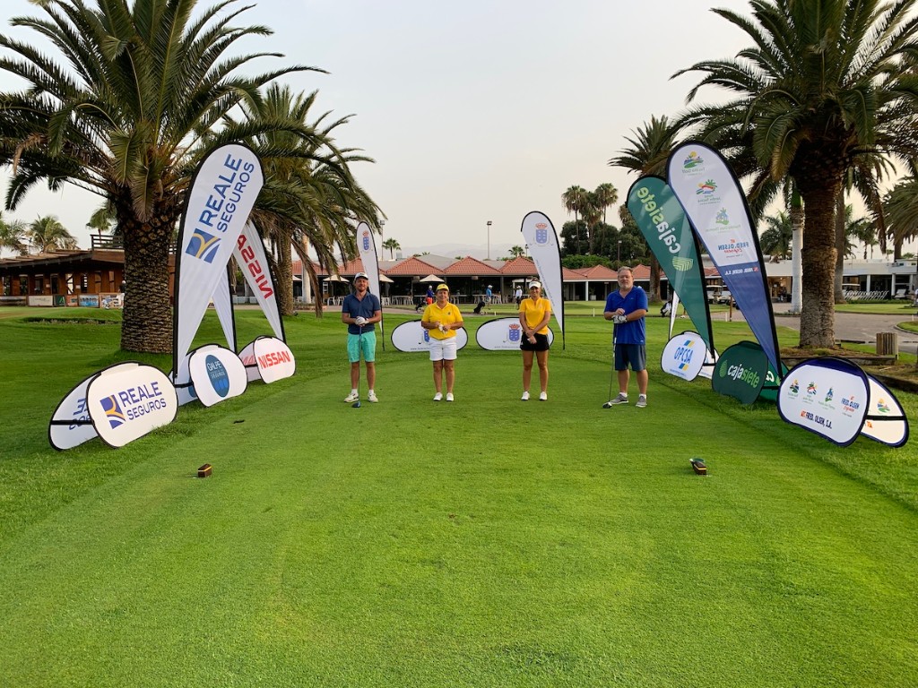 Los hermanos Alicia y Rafa Fajardo, ganadores del primer Torneo Amateur Federación Canaria de Golf en Maspalomas Golf