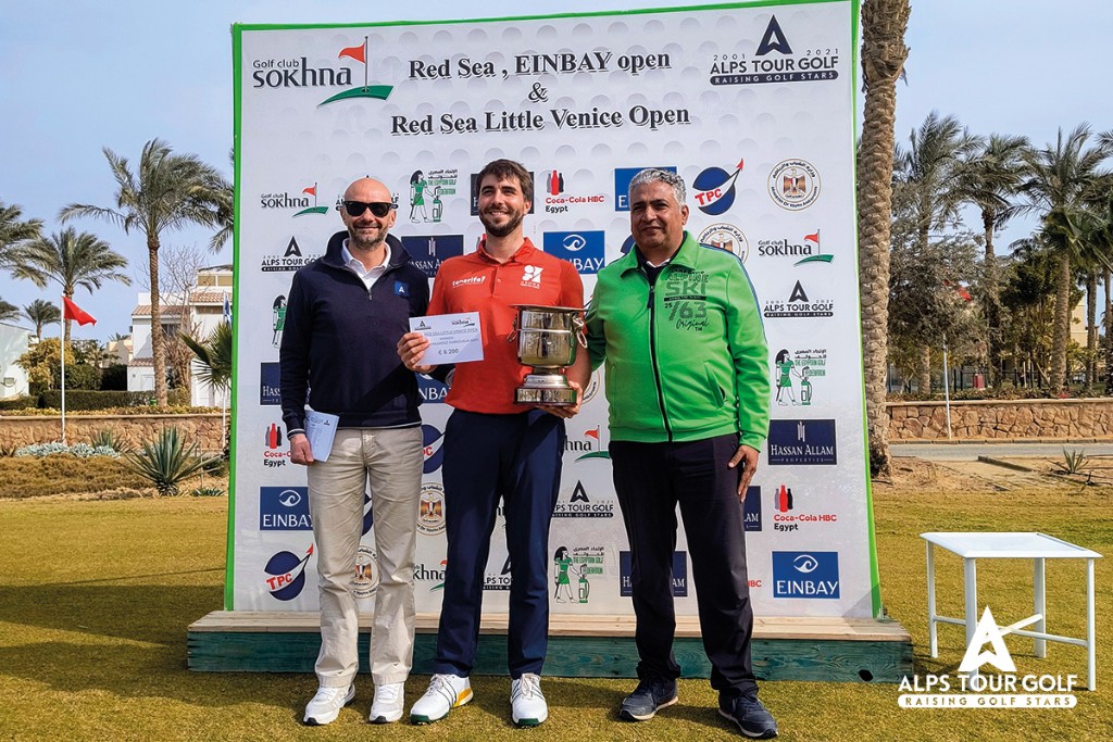 El profesional canario Álvaro Hernández Cabezuela logra la primera victoria española del año en el Alps Tour