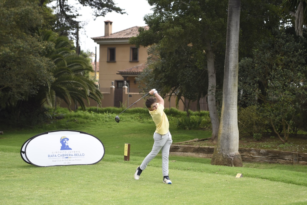 Nicolás Vidal e Isabel Ping dominan la segunda prueba del Circuito Rafa Cabrera Bello en el RCG de Tenerife