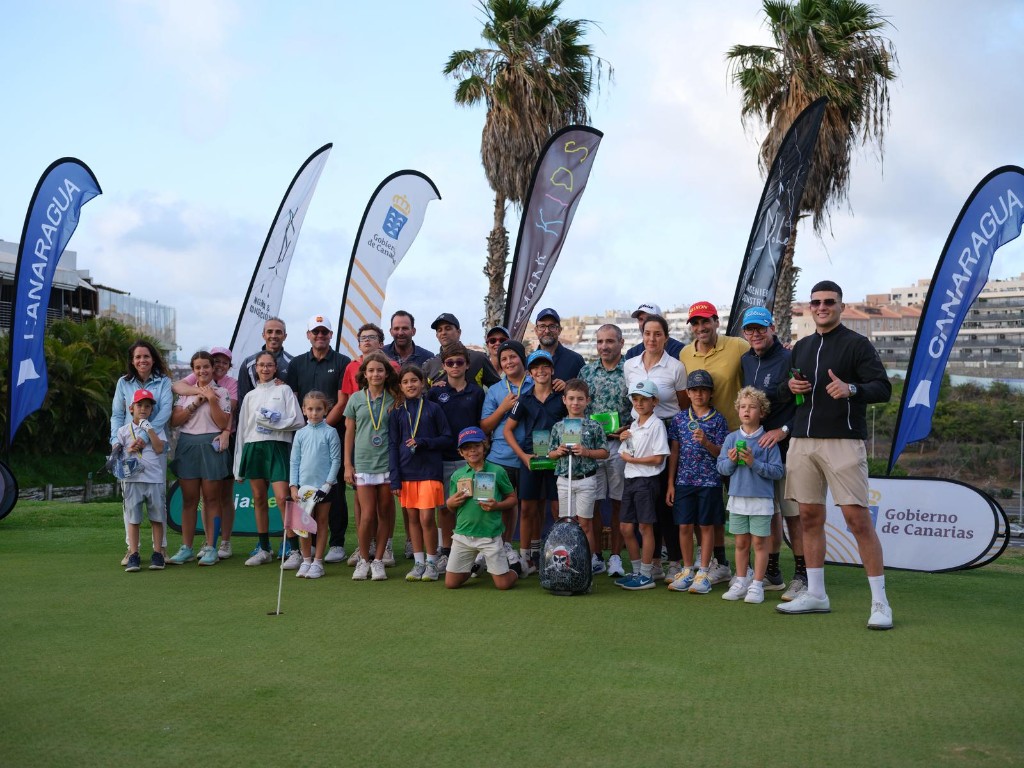 La pareja de los Demetrio Marrero se impone en Las Palmeras Golf, 2ª cita del Circuito Familiar de Golf Canarias 2026